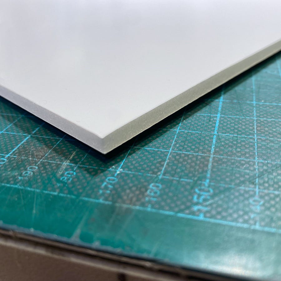 Cellplastkartong Vit 50x70cm 5mm styck